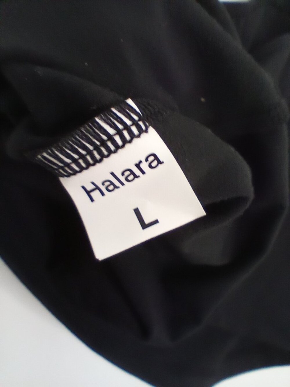 Halara Black Square Neck Cropped Tank Top NWOT - Picture 6 of 6
